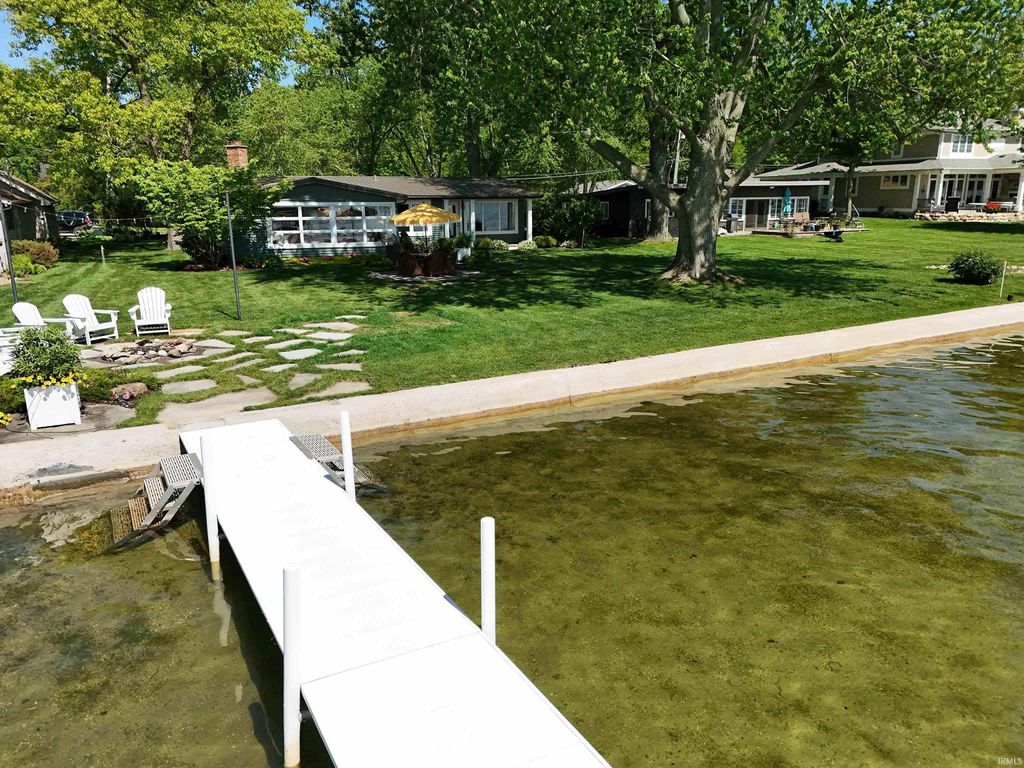 Photo of 140 W Clear Lake Drive, Fremont, IN 46737 (MLS # 202620005)