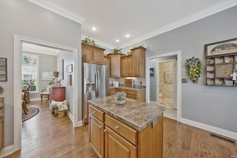 Tiny photo for 1034 Johannes Court, Evansville, IN 47725 (MLS # 202632697)