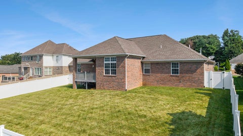 Tiny photo for 1034 Johannes Court, Evansville, IN 47725 (MLS # 202632697)
