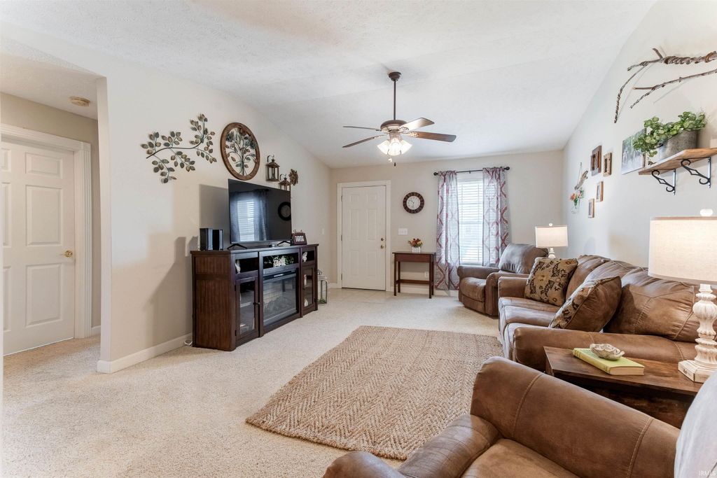 Photo of 513 S Eighth Avenue, Haubstadt, IN 47639 (MLS # 202612398)