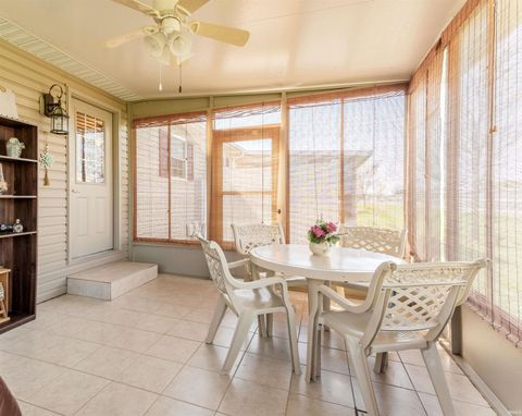 Tiny photo for 513 S Eighth Avenue, Haubstadt, IN 47639 (MLS # 202612398)