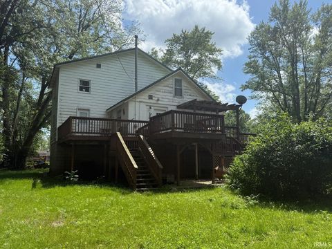 Photo of 436 S 80 East, Winamac, IN 46996 (MLS # 202506387) Photo of 436 S 80 East, Winamac, IN 46996 (MLS # 202506387)
