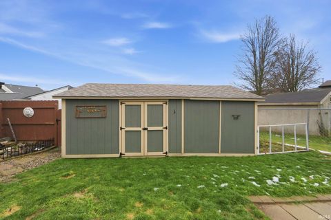 Tiny photo for 2106 Logan Court, Kendallville, IN 46755 (MLS # 202600824)