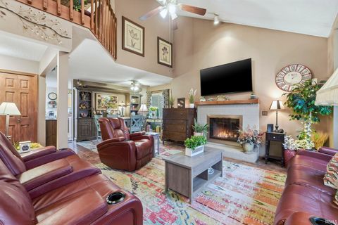 Tiny photo for 2106 Logan Court, Kendallville, IN 46755 (MLS # 202600824)