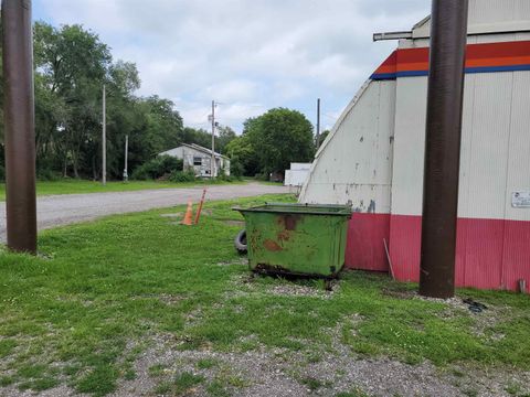 Tiny photo for 2350 state road 25 w Road, Lafayette, IN 47909 (MLS # 202431512)