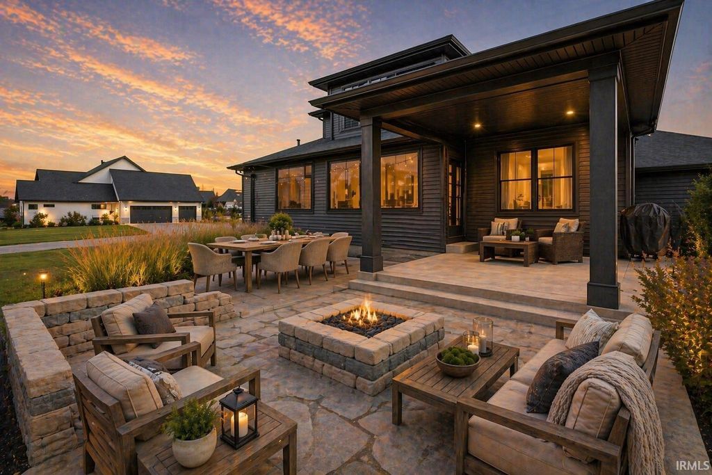 Photo of 14379 Whisper Rock Boulevard, Fort Wayne, IN 46845 (MLS # 202614515)