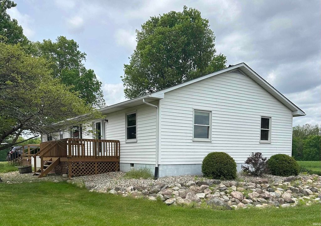 Photo of 7889 King Road, Plymouth, IN 46563 (MLS # 202619556)
