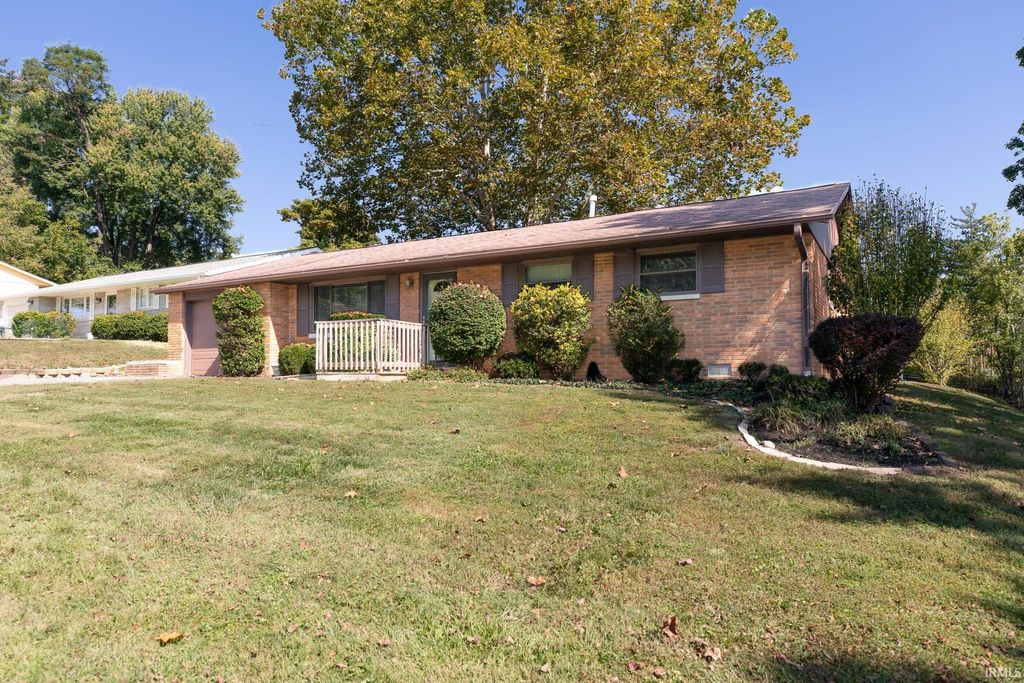 Photo of 2845 S Brookside Drive, Bloomington, IN 47401 (MLS # 202539757)