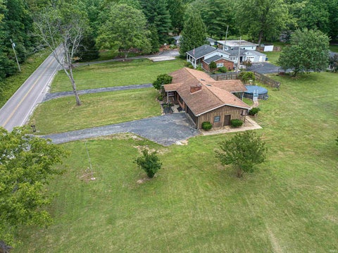 Tiny photo for 577 W Degonia Road, Boonville, IN 47601 (MLS # 202620065)
