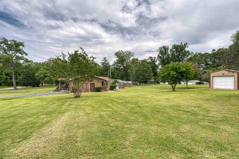 Tiny photo for 577 W Degonia Road, Boonville, IN 47601 (MLS # 202620065)