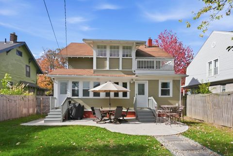 Tiny photo for 2202 Crescent Avenue, Fort Wayne, IN 46805 (MLS # 202543782)