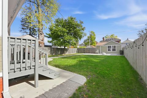 Tiny photo for 2202 Crescent Avenue, Fort Wayne, IN 46805 (MLS # 202543782)
