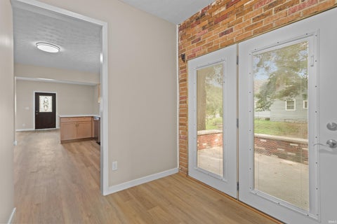 Tiny photo for 709 E MAIN Street, Greentown, IN 46936 (MLS # 202638095)