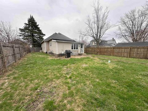 Tiny photo for 1137 S Webster Street, Kokomo, IN 46902 (MLS # 202608486)