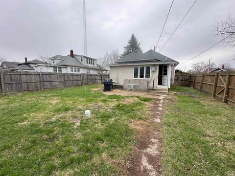 Tiny photo for 1137 S Webster Street, Kokomo, IN 46902 (MLS # 202608486)
