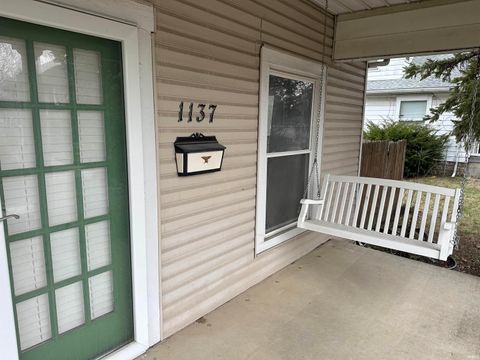 Tiny photo for 1137 S Webster Street, Kokomo, IN 46902 (MLS # 202608486)