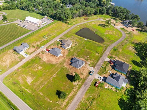 Tiny photo for 2121 Deepwater Loop, Monticello, IN 47960 (MLS # 202644514)