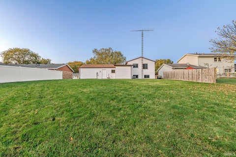 Tiny photo for 1942 Thornhill Drive, South Bend, IN 46614 (MLS # 202643855)