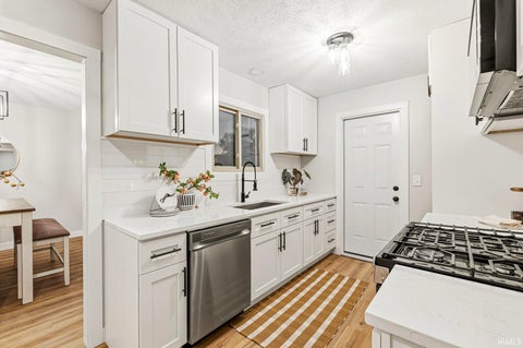 Tiny photo for 1942 Thornhill Drive, South Bend, IN 46614 (MLS # 202643855)