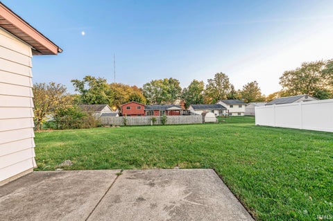 Tiny photo for 1942 Thornhill Drive, South Bend, IN 46614 (MLS # 202643855)