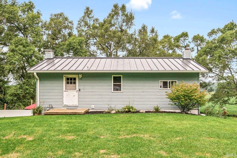 Tiny photo for 67127 Quinn Trail, Lakeville, IN 46536 (MLS # 202632759)