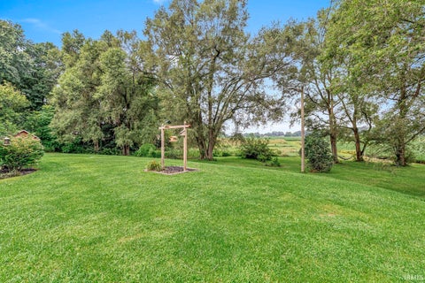 Tiny photo for 67127 Quinn Trail, Lakeville, IN 46536 (MLS # 202632759)