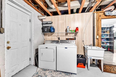 Tiny photo for 67127 Quinn Trail, Lakeville, IN 46536 (MLS # 202632759)