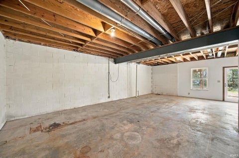 Tiny photo for 6519 W State Road 26 Road, Rossville, IN 46065 (MLS # 202644966)