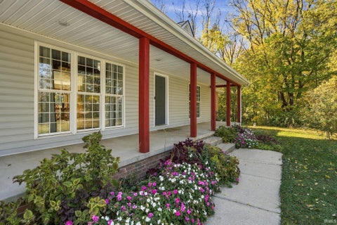 Tiny photo for 6519 W State Road 26 Road, Rossville, IN 46065 (MLS # 202644966)