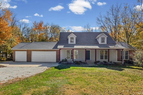 Tiny photo for 6519 W State Road 26 Road, Rossville, IN 46065 (MLS # 202644966)