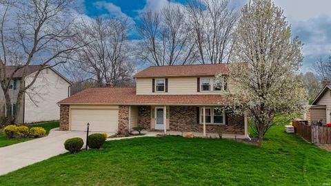 Photo of 7104 Tanbark Lane, Fort Wayne, IN 46835 (MLS # 202612846)