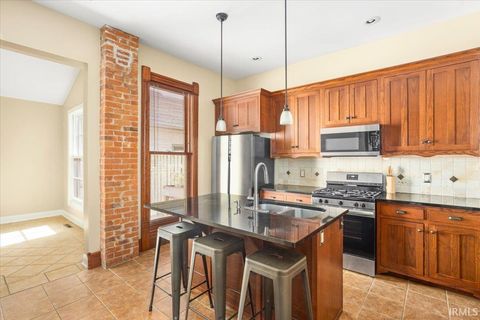Tiny photo for 511 N 7th Street, Lafayette, IN 47901 (MLS # 202540223)