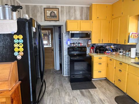 Tiny photo for 8168 S County Road 1100 E, Galveston, IN 46932 (MLS # 202605504)