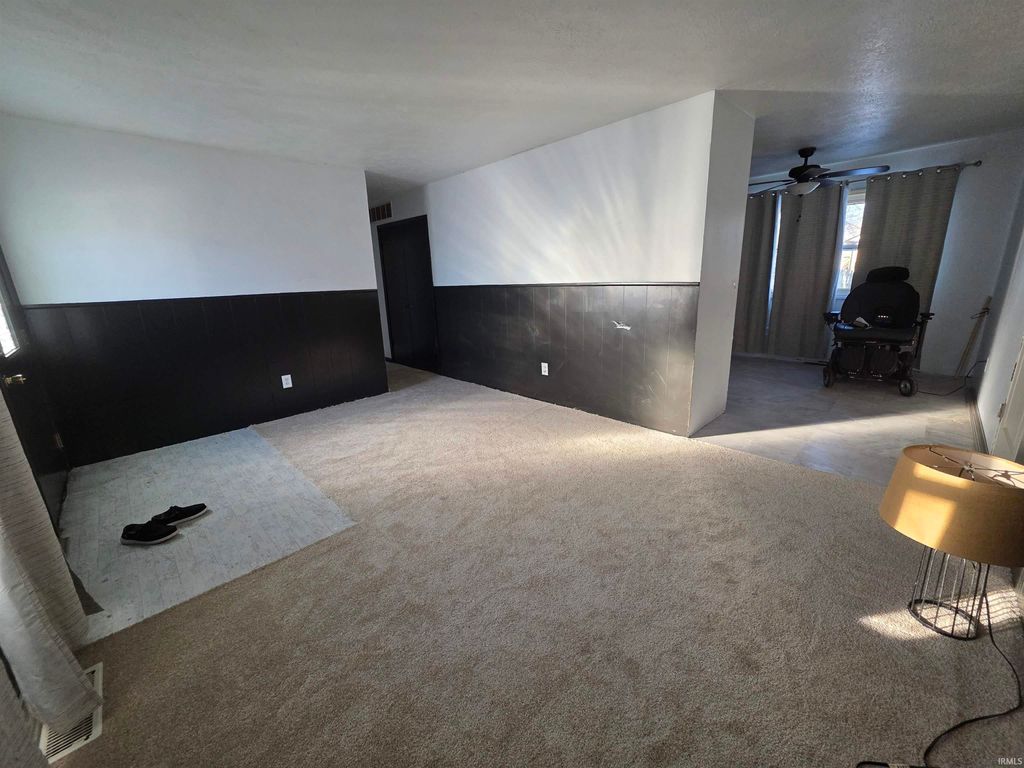 Photo of 623 Richard Drive, Plymouth, IN 46563 (MLS # 202604557)