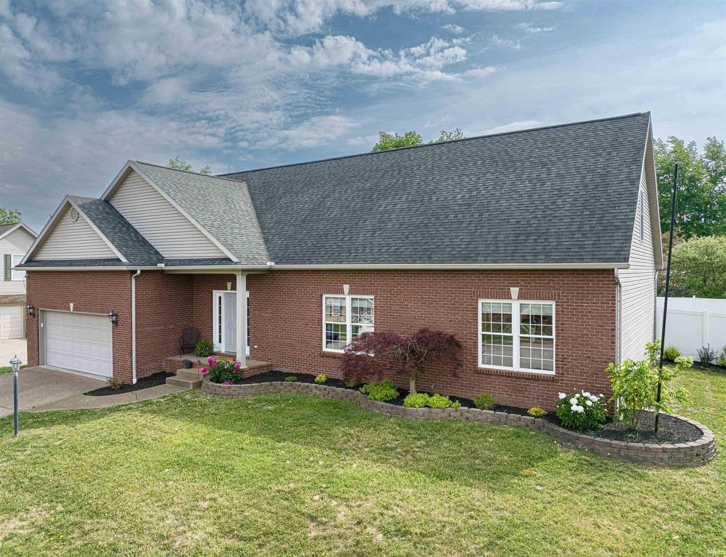 Photo of 1900 Hickory Hill Court, Newburgh, IN 47630 (MLS # 202610422)