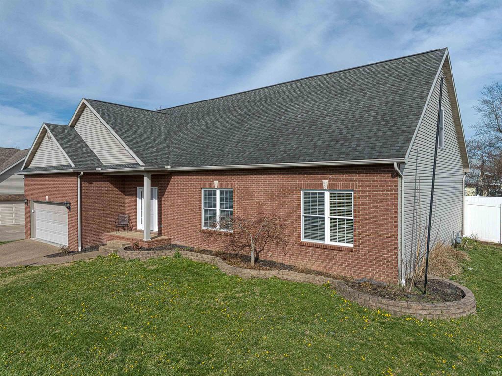 Photo of 1900 Hickory Hill Court, Newburgh, IN 47630 (MLS # 202610422)