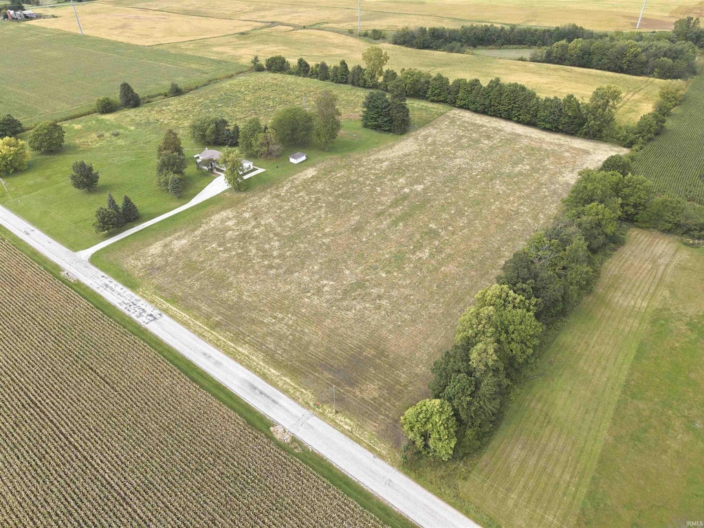 Photo of tbd E 500 S Road, Columbia City, IN 46725 (MLS # 202640574)