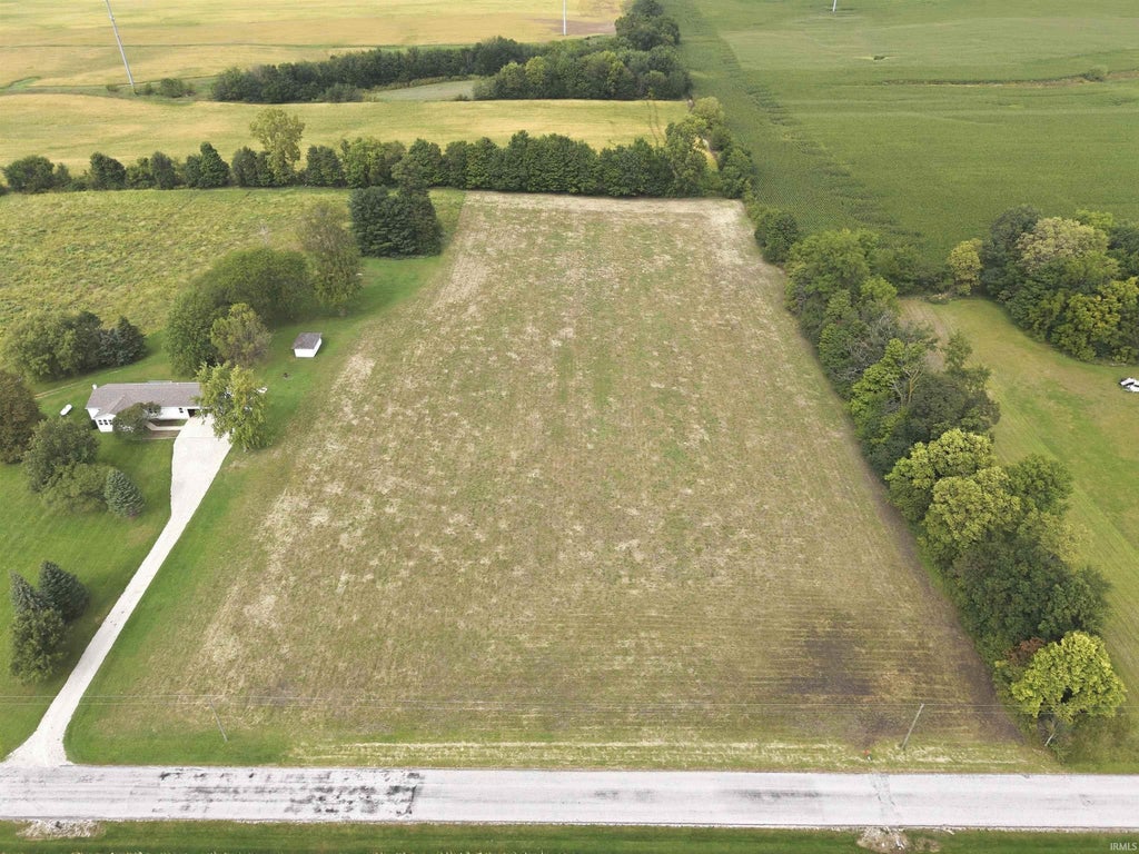 Photo of tbd E 500 S Road, Columbia City, IN 46725 (MLS # 202640574)