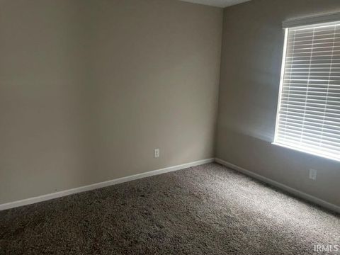 Tiny photo for 913 Sand Walk Lane, Kokomo, IN 46902 (MLS # 202617756)