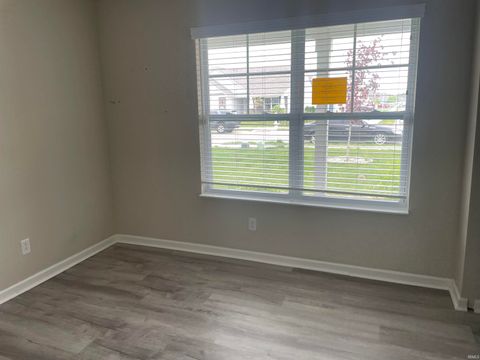 Tiny photo for 913 Sand Walk Lane, Kokomo, IN 46902 (MLS # 202617756)