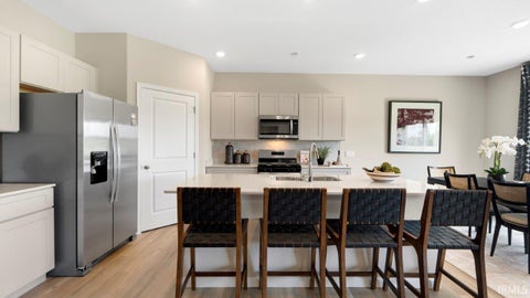 Tiny photo for 4404 Katfur Court, Fort Wayne, IN 46818 (MLS # 202635159)