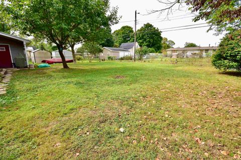 Tiny photo for 1010 S Hamilton Street, Delphi, IN 46923 (MLS # 202538321)