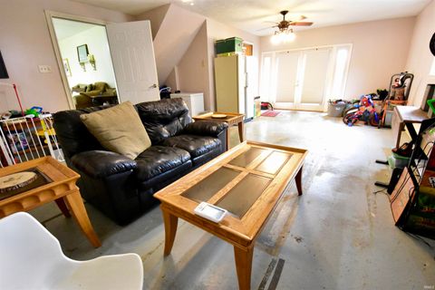Tiny photo for 1010 S Hamilton Street, Delphi, IN 46923 (MLS # 202538321)