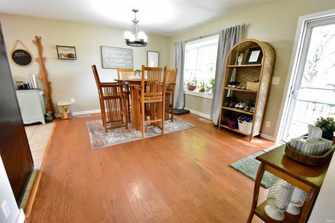 Tiny photo for 1010 S Hamilton Street, Delphi, IN 46923 (MLS # 202538321)