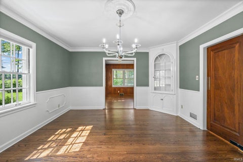 Tiny photo for 1423 S 9th Street, Lafayette, IN 47905 (MLS # 202624297)