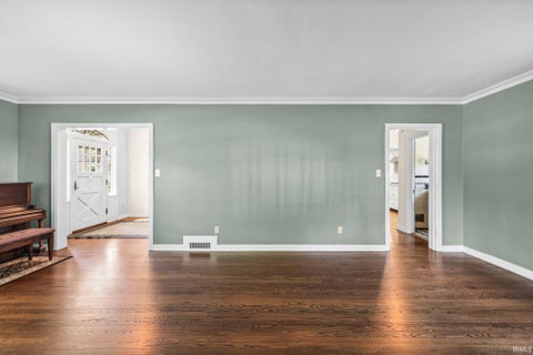 Tiny photo for 1423 S 9th Street, Lafayette, IN 47905 (MLS # 202624297)