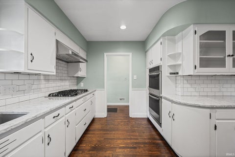 Tiny photo for 1423 S 9th Street, Lafayette, IN 47905 (MLS # 202624297)