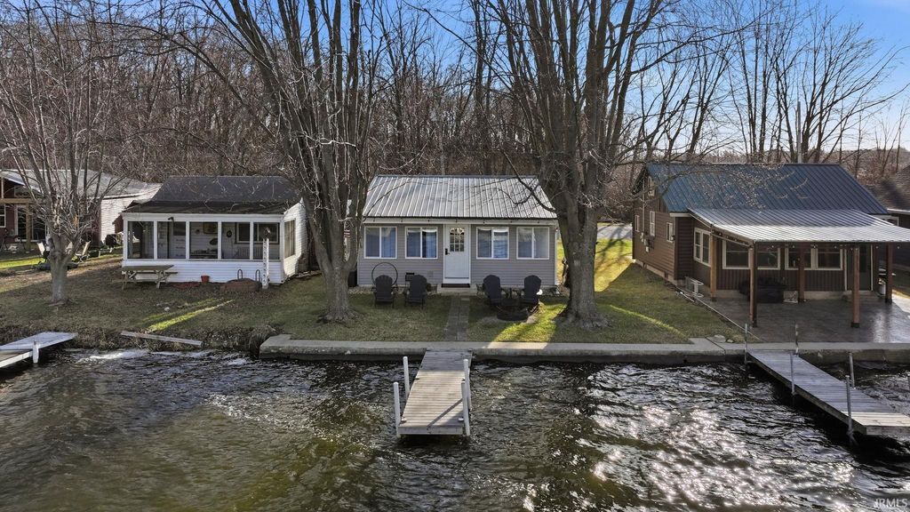 Photo of 23 EMS B1E Lane Ln, Leesburg, IN 46538 (MLS # 202615510)