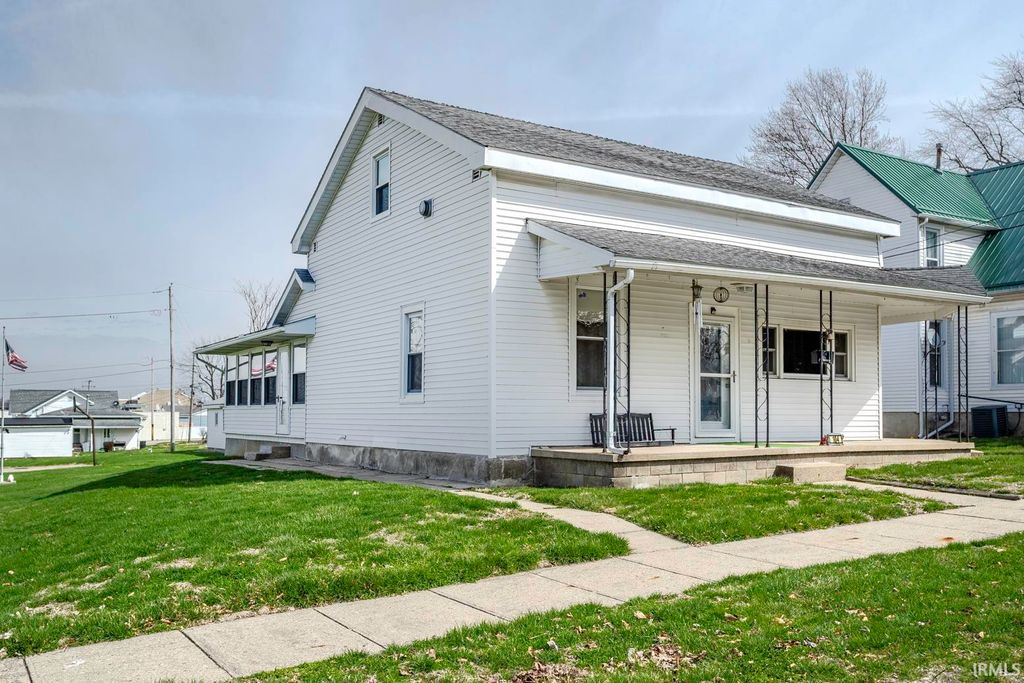 Photo of 104 W Monroe Street, Attica, IN 47918 (MLS # 202609740)
