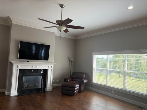 Tiny photo for 8655 Crenshaw Drive, Newburgh, IN 47630 (MLS # 202633245)